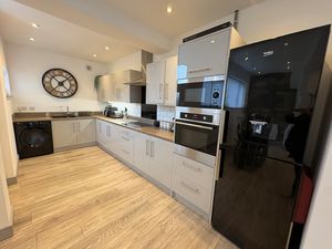 Photo 10- click for photo gallery